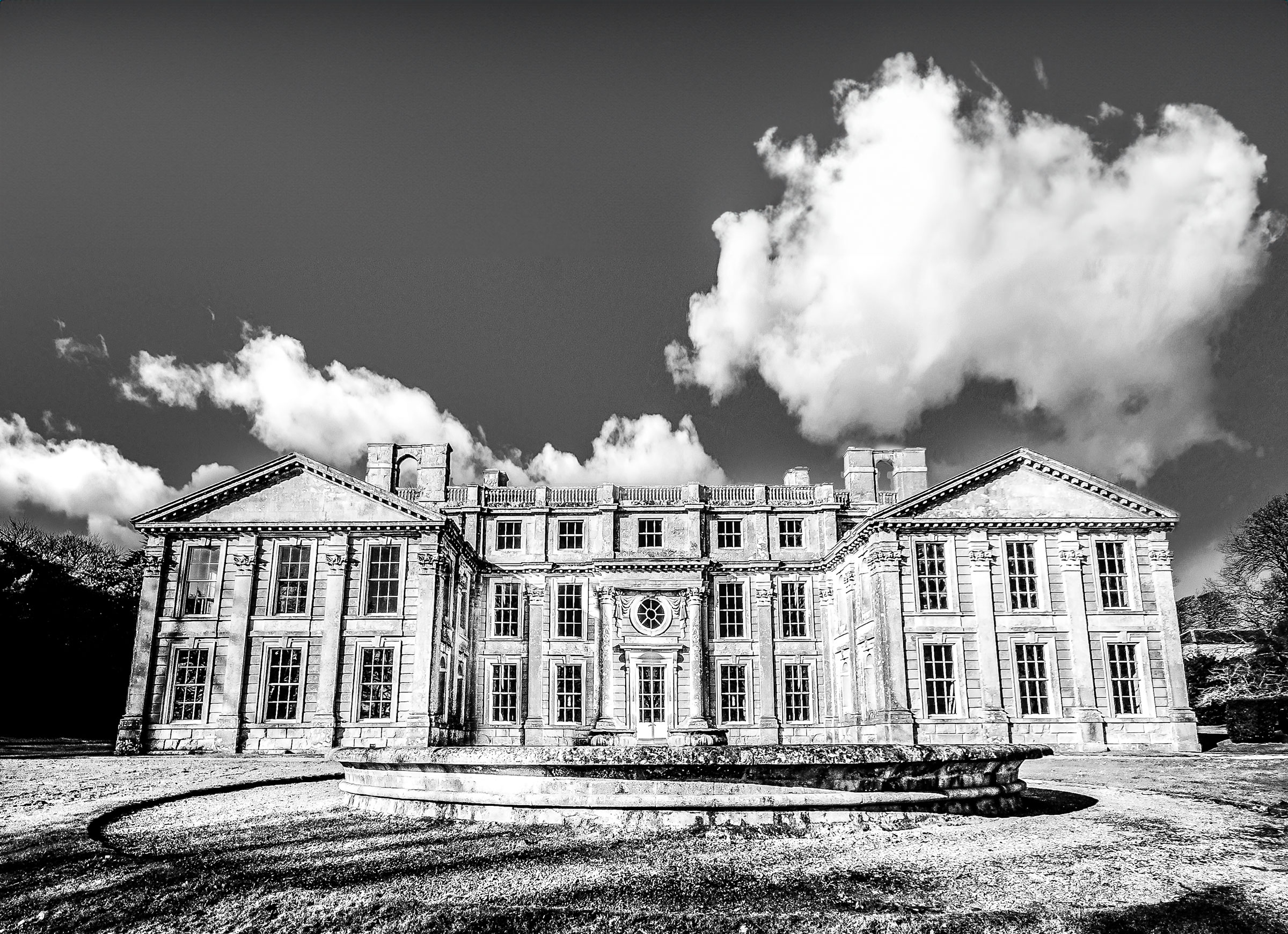 Falconry, wedding venue and holiday accommodation